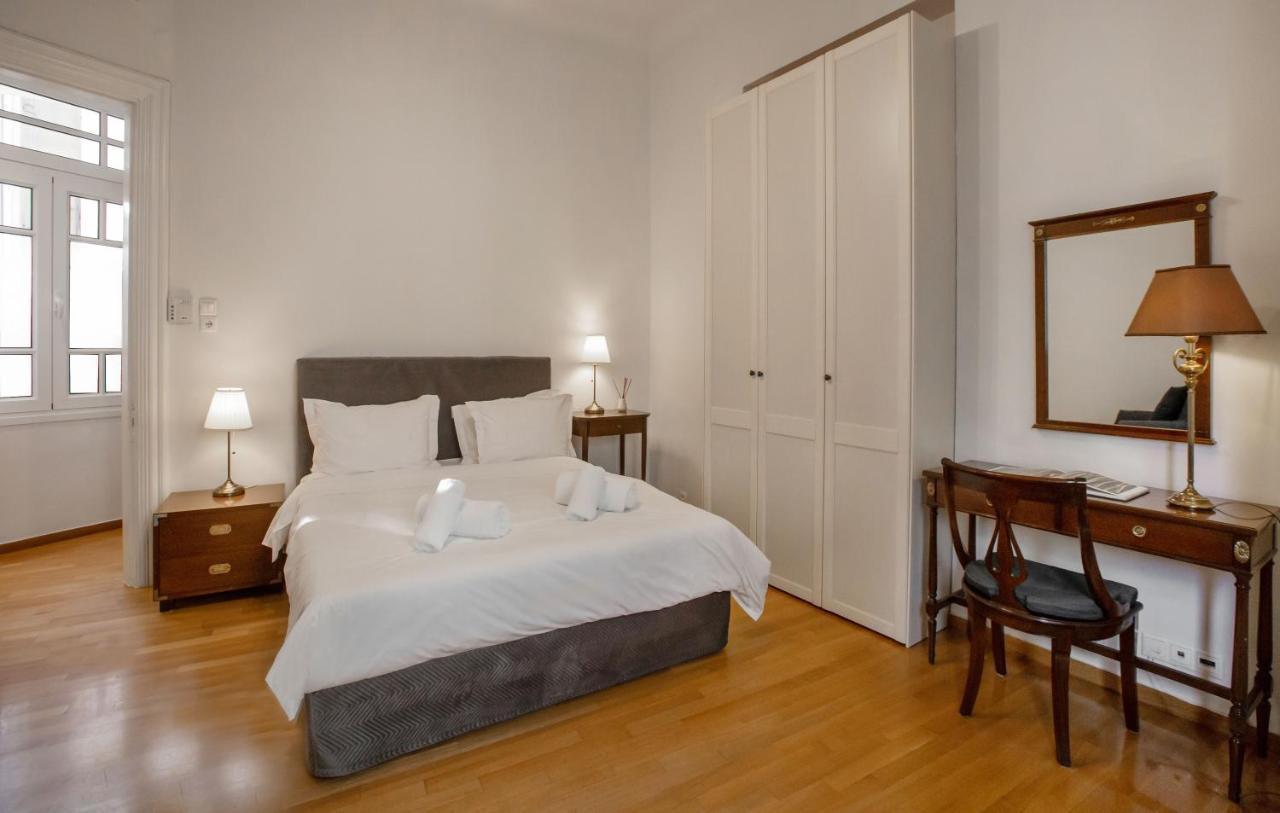 Neoclassical Apartment Close To Syntagma-Plaka By Ghh 雅典 外观 照片